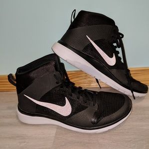Nike Black Hightop Sneaker